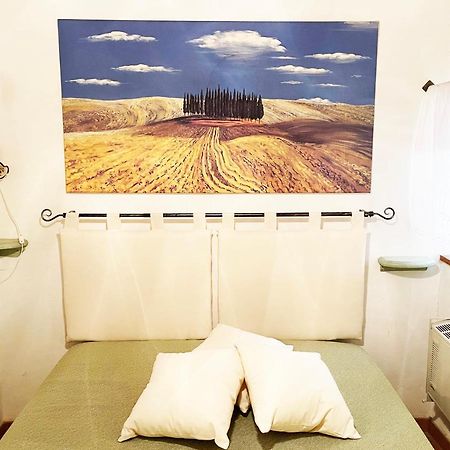 Angolino Appartamento In Centro E Terme A 10 Min San Quirico dʼOrcia Exterior foto